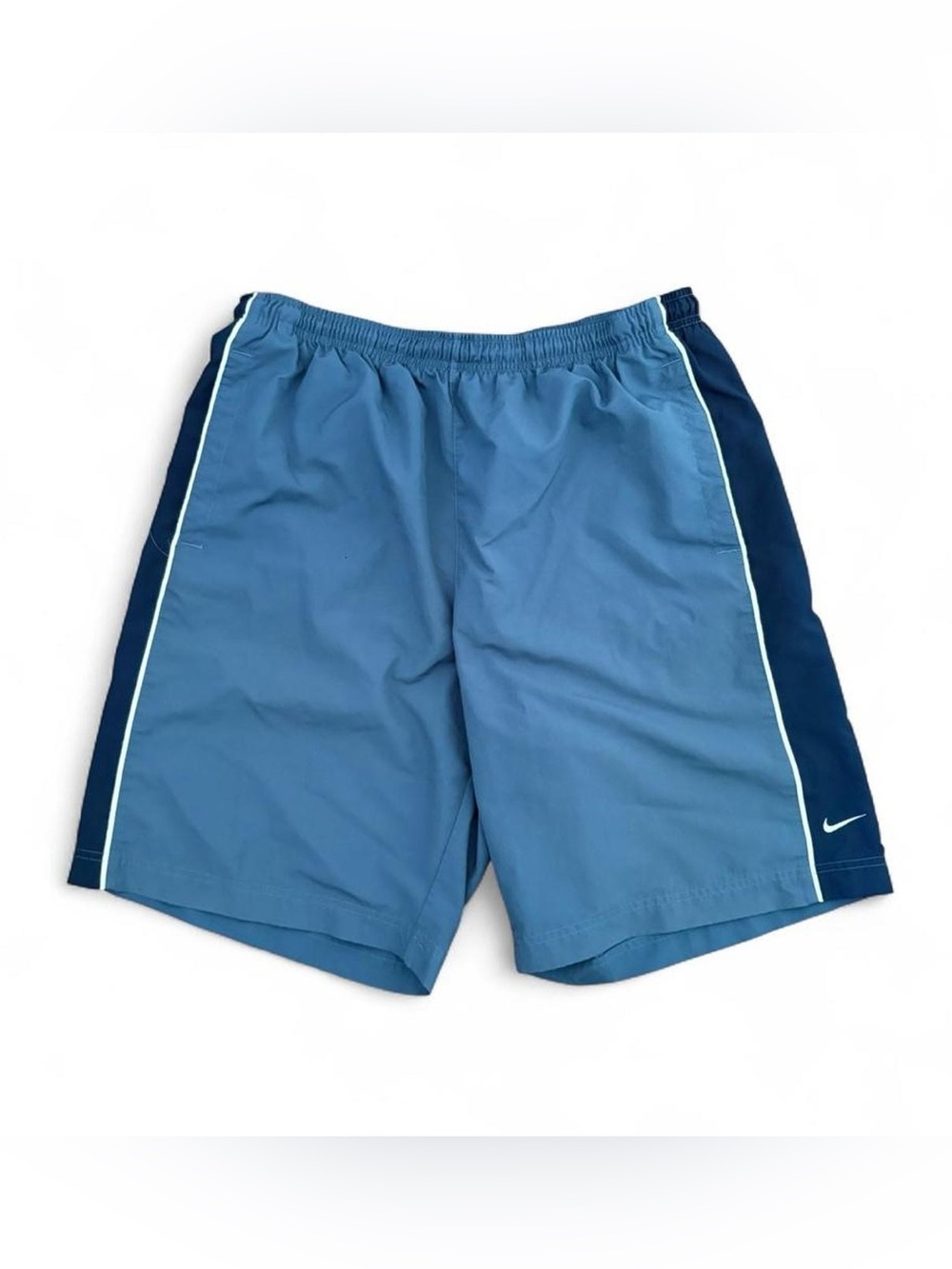 NIKE Vintage Board Shorts / Swim Trunks Y2K Men’s Large Blue Swoosh Striped USA